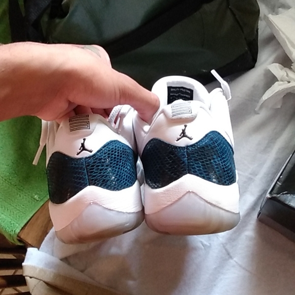 Air Jordan 11 retro low blue snakeskin - Picture 2 of 6
